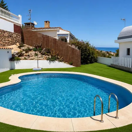 펜션 Townhouse Pool Terraces & Workspace